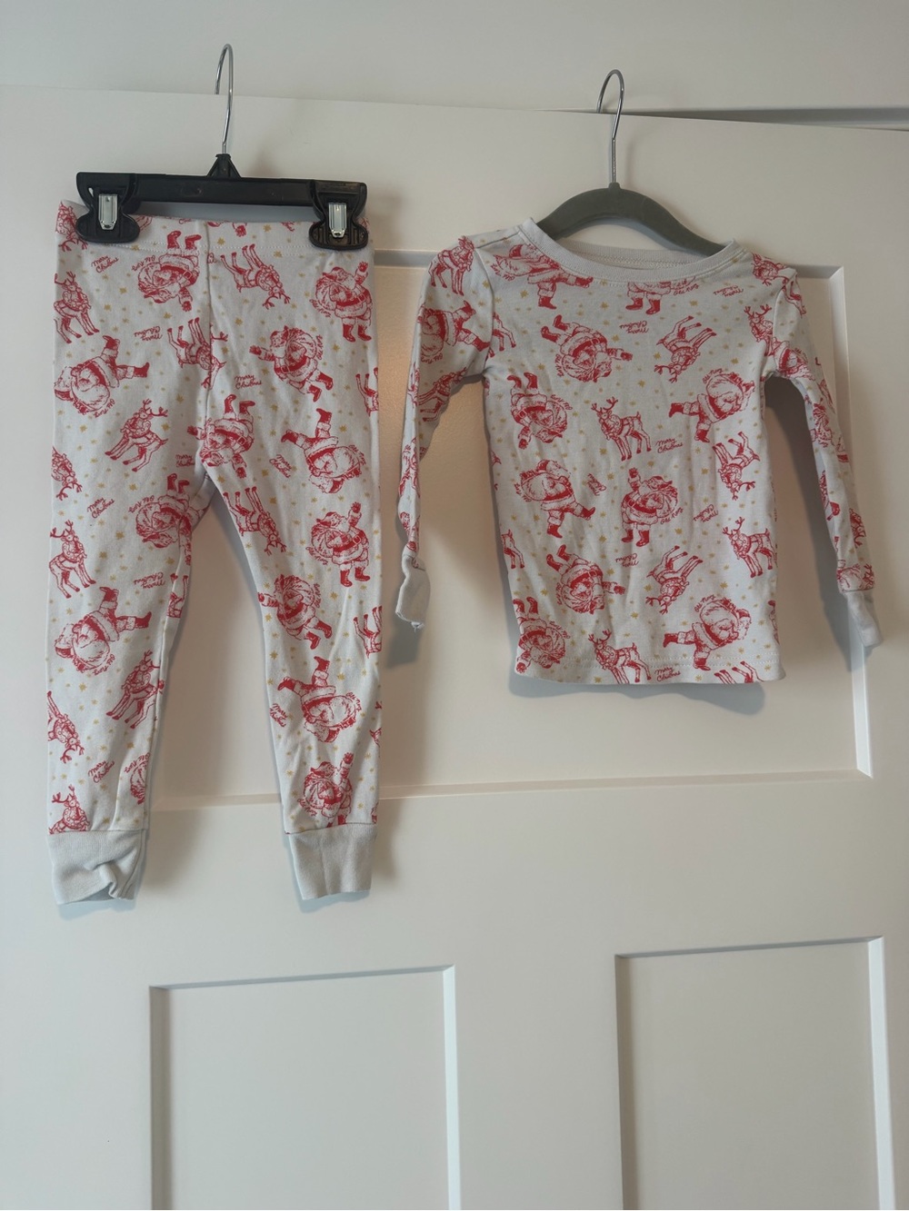 Old Navy White and Red Holiday Kids Pajama Set - Long Sleeve Top & Pants